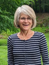 Marianne Barton headshot